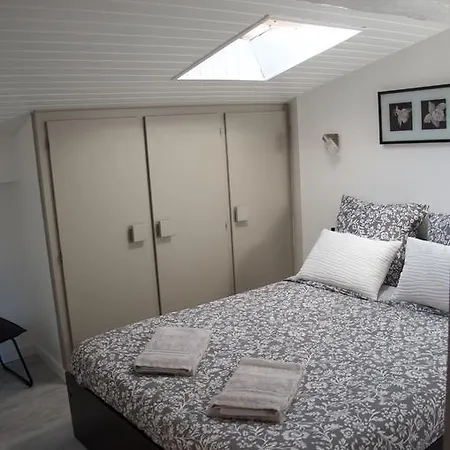 L'escale D'aquitaine